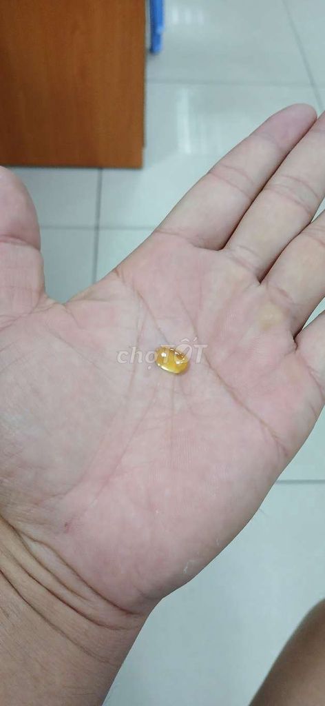 Beryl vàng 3.95ct mắt mèo hàng đẹp nghiện