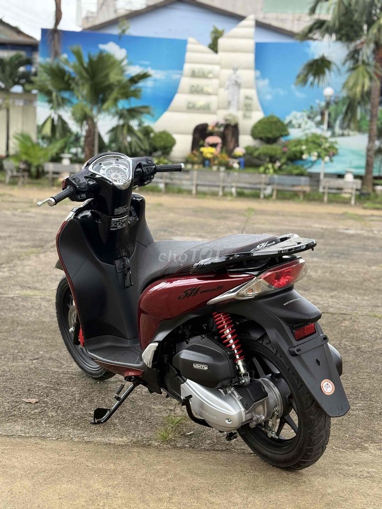 Honda SH Mode Đỏ. Mua bán Xe máy tại Thành phố Buôn Ma Thuột Đắk Lắk được đăng bởi Khánh Ng hình 5