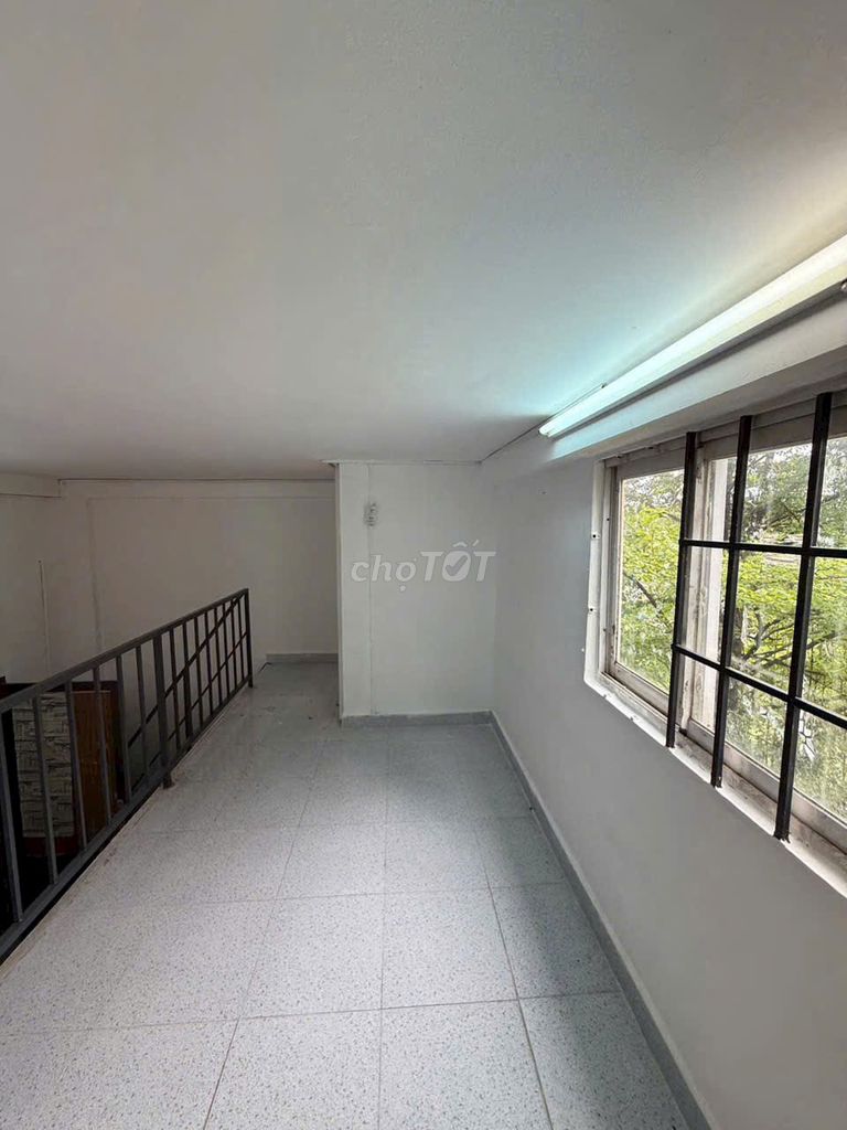 Căn hộ Becamex Định Hòa,  lầu 2 100% tiền giá:  500 triệu
