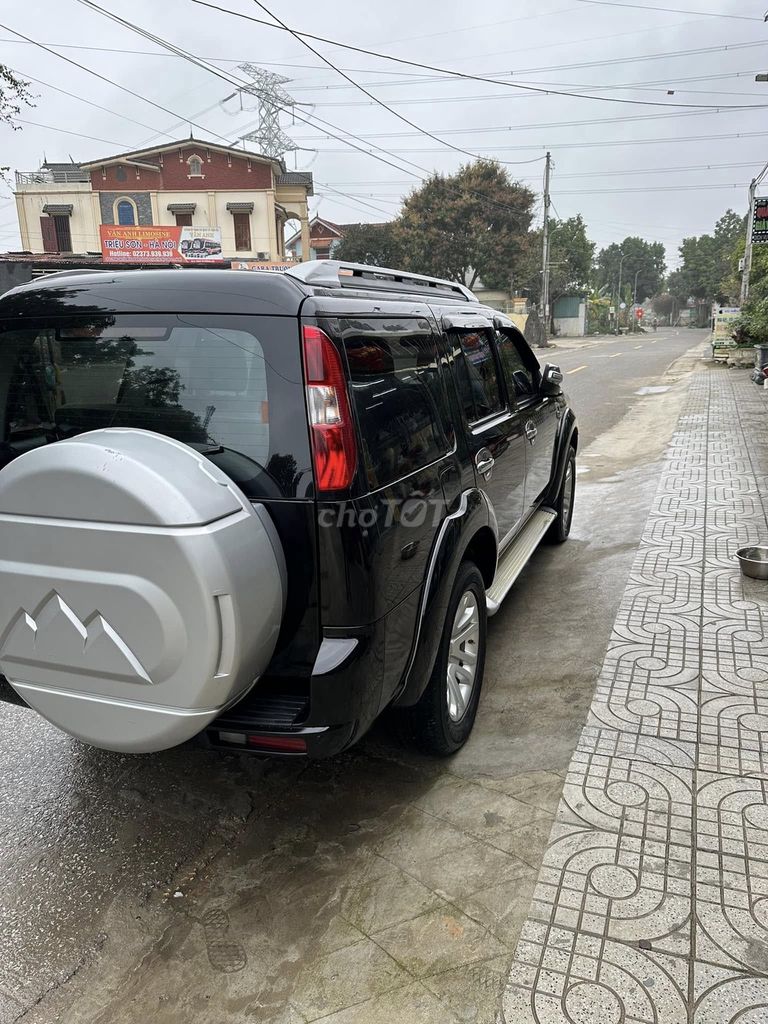 Ford Everest 2.5AT 2016 đen 83.000 km. Mua bán Ô tô tại Quận Gò Vấp Tp Hồ Chí Minh được đăng bởi Quang hình 3