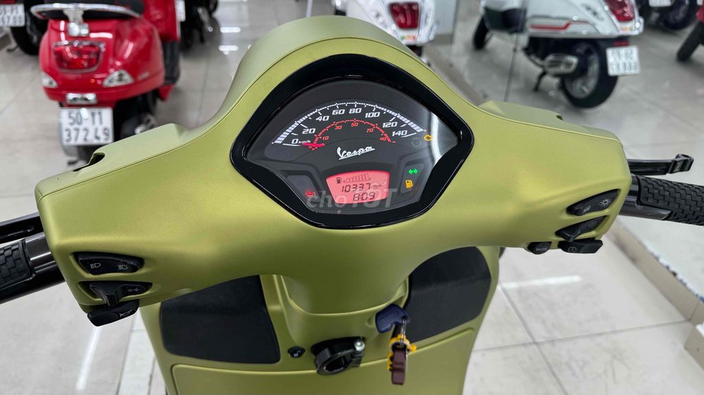 Vespa Super gts 300i -300cc -2019 xe cọp ngay chủ. Mua bán Xe máy tại Quận Phú Nhuận Tp Hồ Chí Minh được đăng bởi VESPA  PIAGGIO BẢO HƯNG Vespa cũ trả góp  hình 5