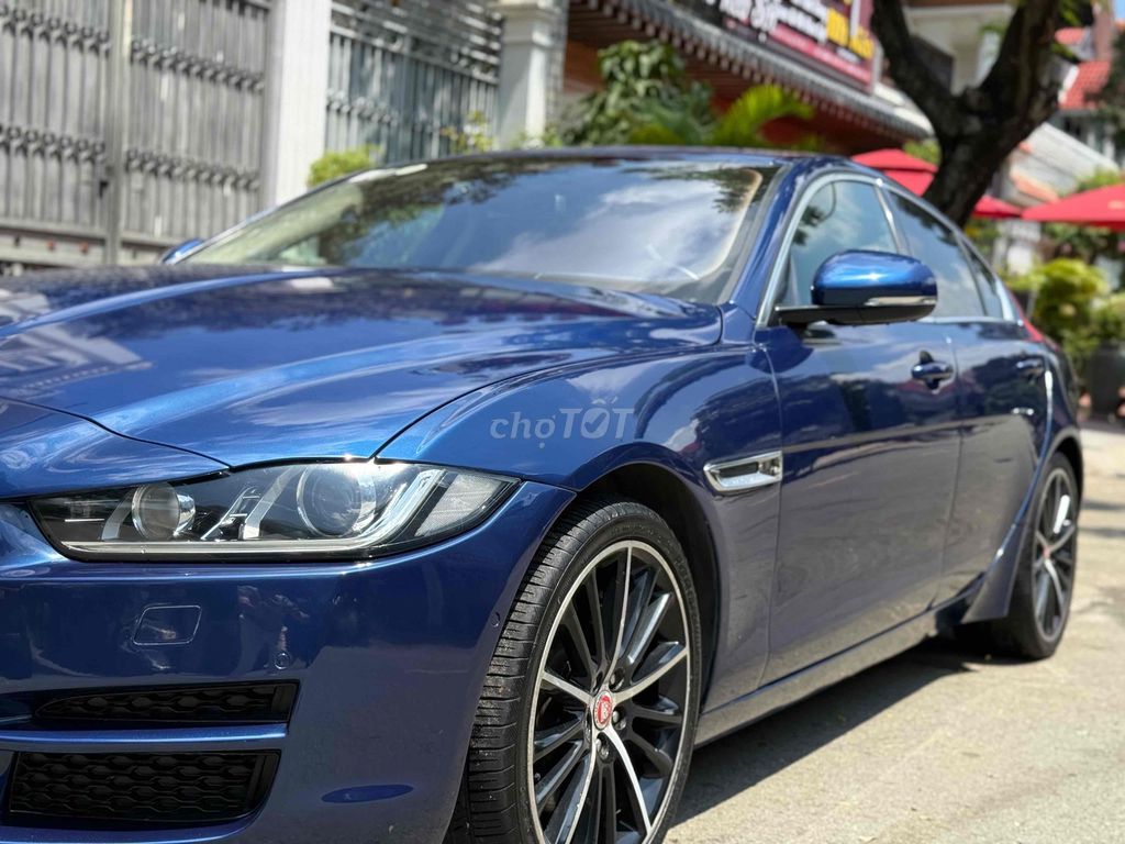 Jaguar XE 2015 3.0 full - 80000 km ngay chủ bản. Mua bán Ô tô tại Quận Bình Thạnh Tp Hồ Chí Minh được đăng bởi kim hạo thiên hình 7
