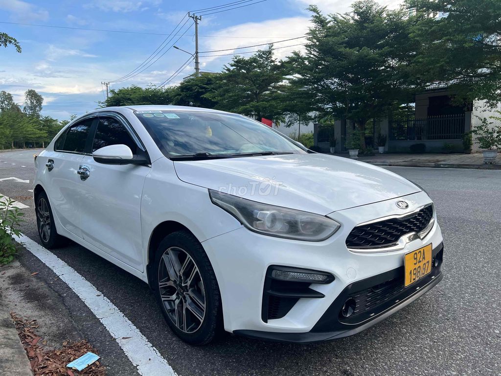 Kia Cerato 2019 1.6 MT - 71241 km. Mua bán Ô tô tại Huyện Hòa Vang Đà Nẵng được đăng bởi TRƯỜNG XUÂN hình 2