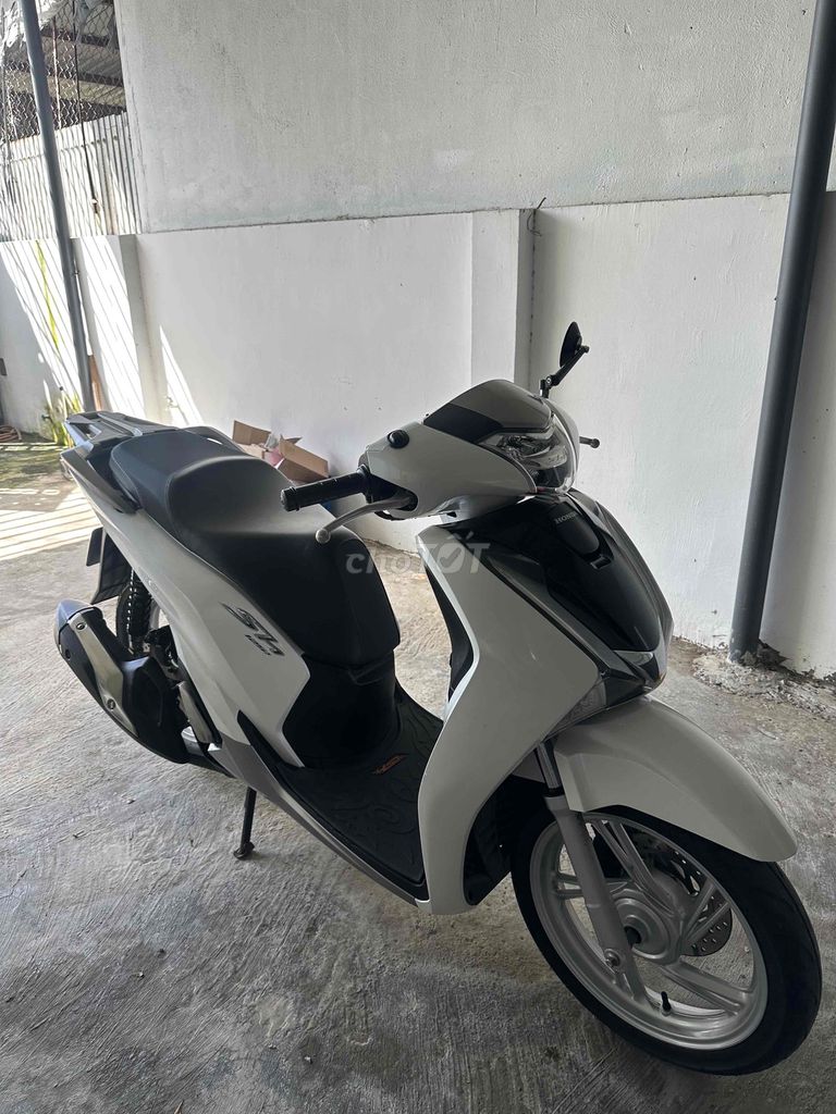 thanh lý SH125. Mua bán Xe máy tại undefined undefined được đăng bởi Khắc Vy hình 6