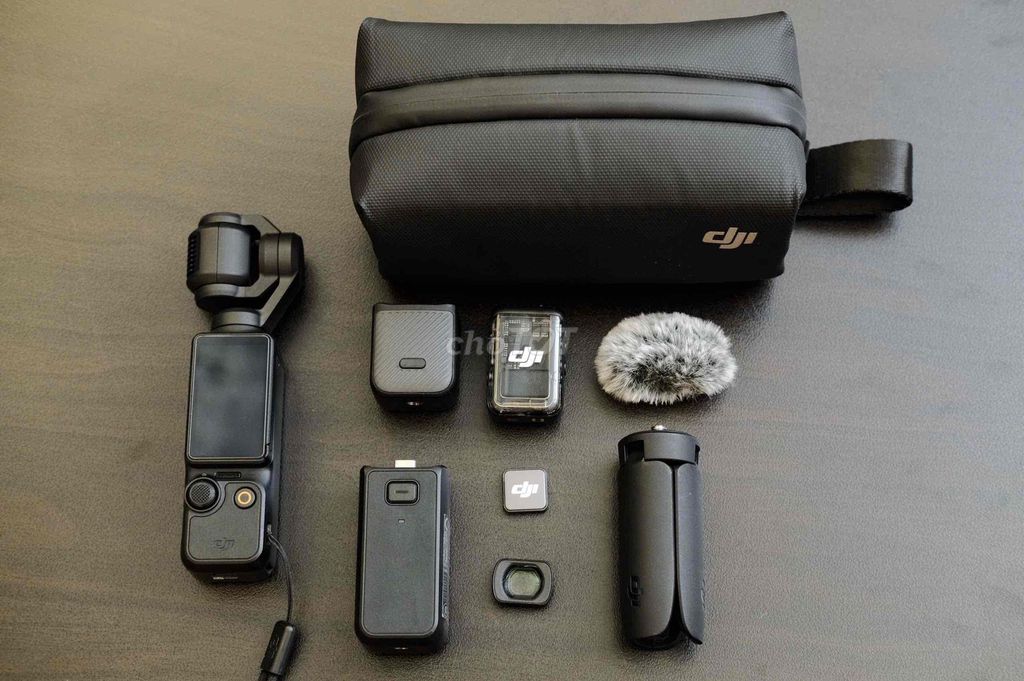 Máy ảnh DJI Osmo Pocket 3 Đen đẹp 99%. Mua bán Máy ảnh, Máy quay tại Quận Bình Thạnh Tp Hồ Chí Minh được đăng bởi Vân Anh 2Tech House hình 1