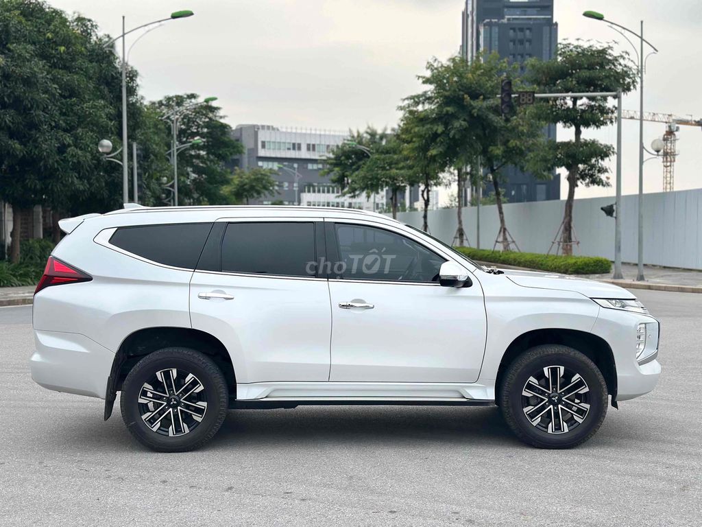 Mitsubishi Pajero Sport 2022 4x4AT 2 Cầu 3 Vạn. Mua bán Ô tô tại Quận Cầu Giấy Hà Nội được đăng bởi Vũ Kiên hình 5