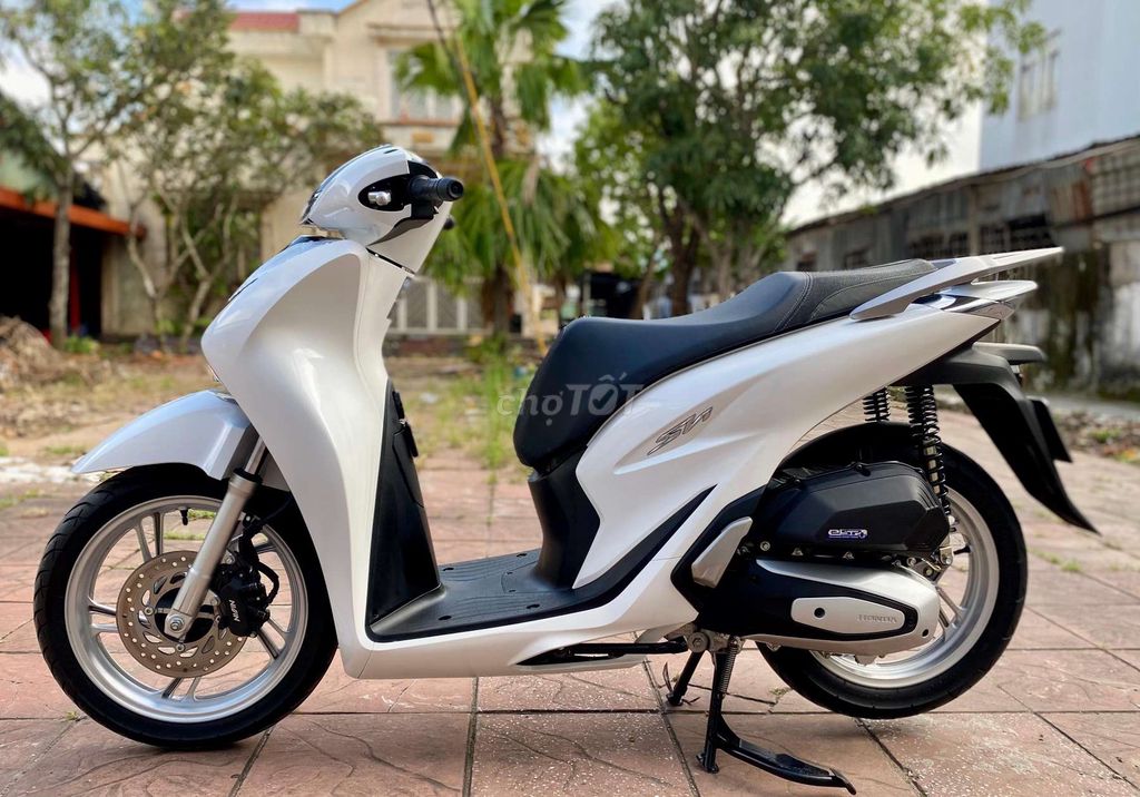 SH 150i CBS Date 2020 Chạy 11.000Km. Mua bán Xe máy tại Quận Ninh Kiều Cần Thơ được đăng bởi Xe Máy TÂN LIÊN HƯNG 1 91B hình 2