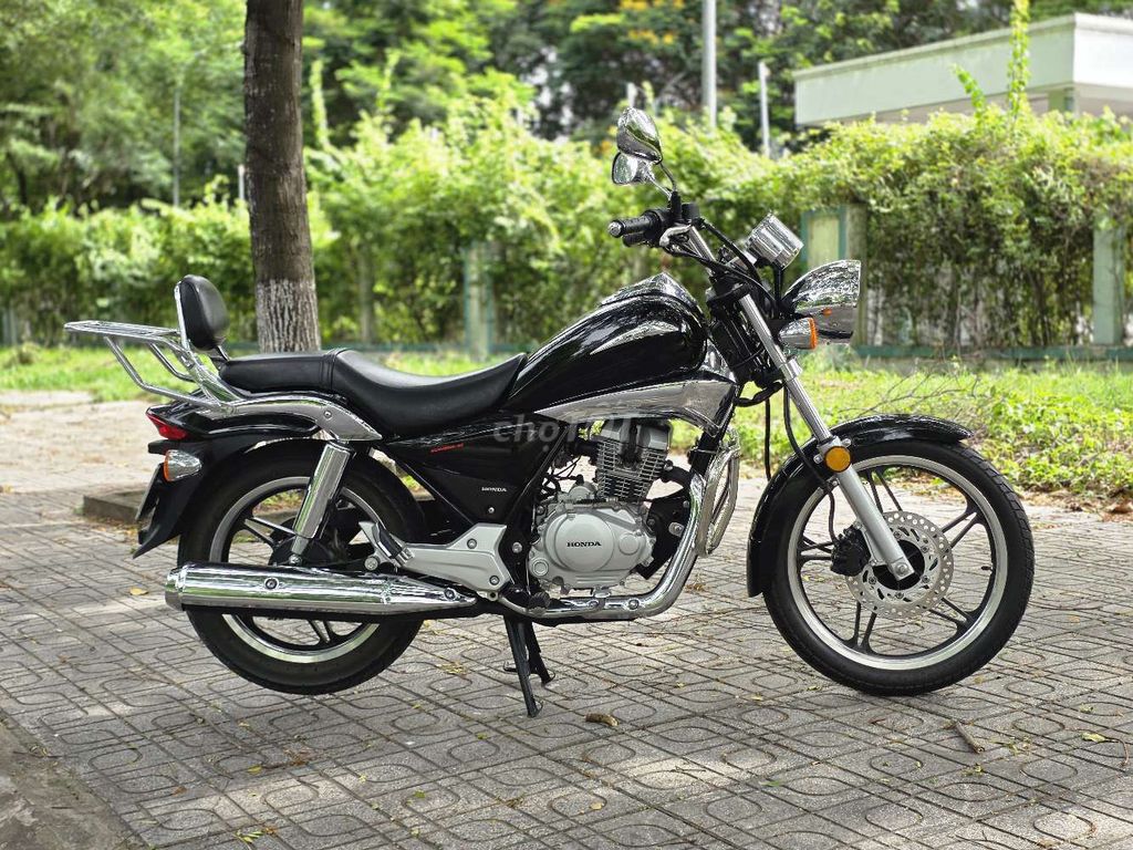 Honda Shadow 2021 черный 8000 км