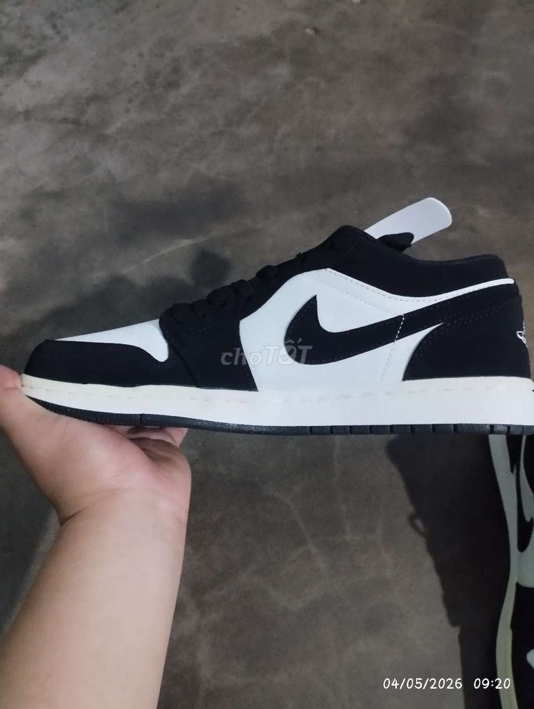Giày thể thao Jordan JD 1 Panda Đen trắng size 43!. Mua bán Giày dép tại Thành phố Phan Thiết Bình Thuận được đăng bởi Trần Ngọc Thiện hình 1