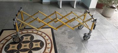 XE ĐỂ ÁO QUAN NHÔM ĐÚC CÓ BÁNH XE. Mua bán Phương tiện khác tại Thành phố Mỹ Tho Tiền Giang được đăng bởi Anh  Nghĩa