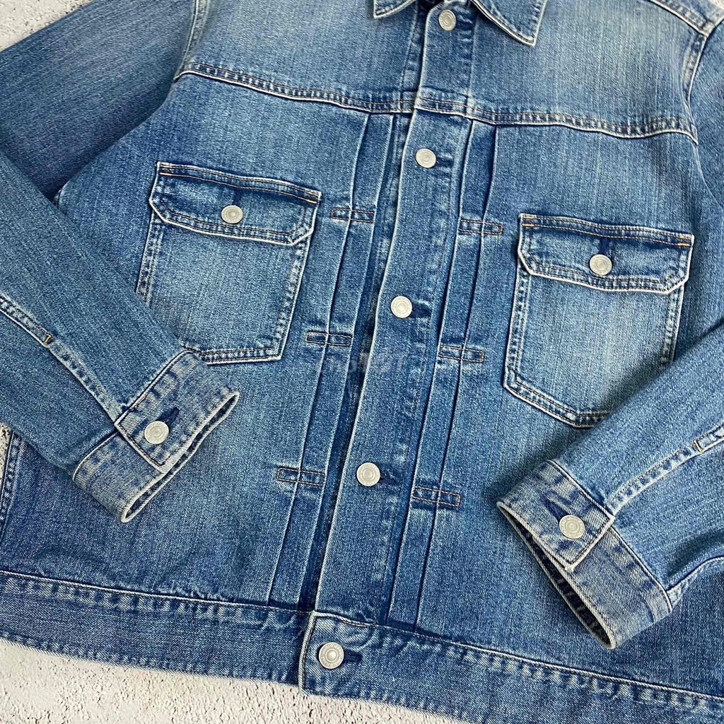 /Type II Denim Jacket by Uniqlo/. Mua bán Quần áo tại Quận Ngũ Hành Sơn Đà Nẵng được đăng bởi Bạch Lê Hoàng hình 4
