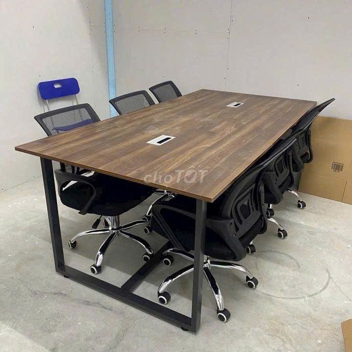 Bộ bàn ghế Gỗ Kim loại Nâu Đen 2m4x1m2. Mua bán Bàn ghế tại Quận 1 Tp Hồ Chí Minh được đăng bởi vy nguyen hình 1