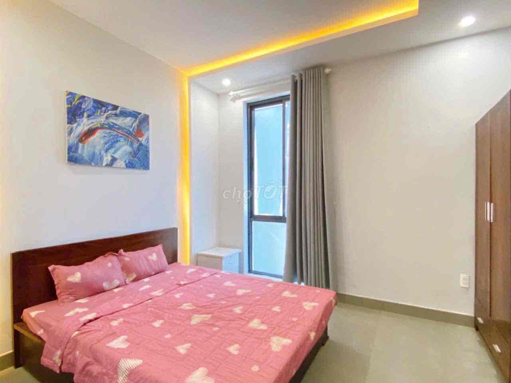 Cho thuê căn hộ 2 phòng ngủ Mặt Tiền khu Phước Trường gần Vương Thừa V