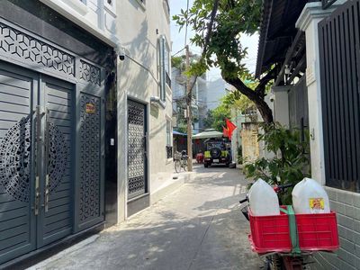 Rent · 4 bd · 80 м² · Quận Bình Thạnh, ул. Đường Hoàng Hoa Thám