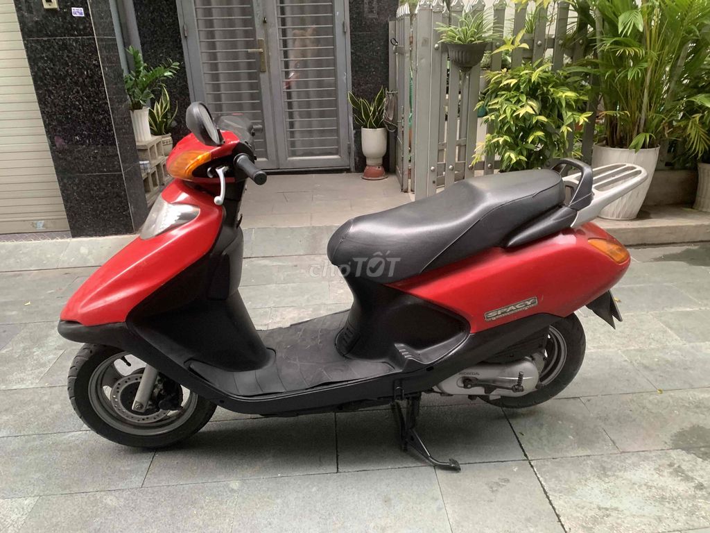 Honda Spacy 100 красный