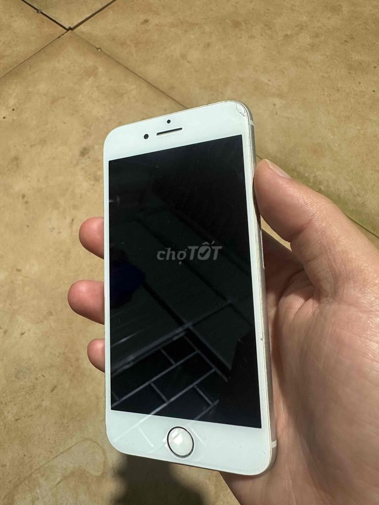 iPhone 8 64GB Bạc - Bản Quốc Tế. Mua bán Điện thoại tại Huyện Dương Minh Châu Tây Ninh được đăng bởi  long hình 1