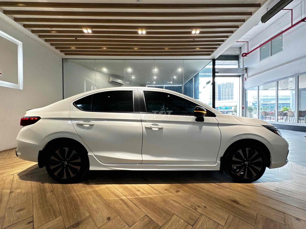 Honda City 2024 RS 1.5 AT - 23000 km