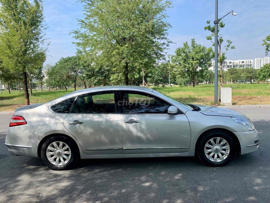 Nissan Teana 2010 2.0 AT - 160000 km. Mua bán Ô tô tại Quận Hoàng Mai Hà Nội được đăng bởi Huy Cường hình 6