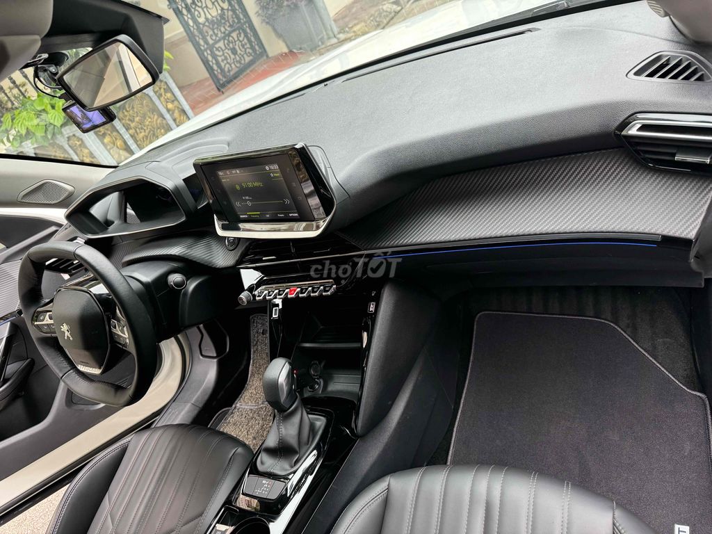 PEUGEOT 2008 GT LINE SX 2021 FULL LỊCH SỬ. Mua bán Ô tô tại Quận Nam Từ Liêm Hà Nội được đăng bởi Auto Anh Tuấn hình 10