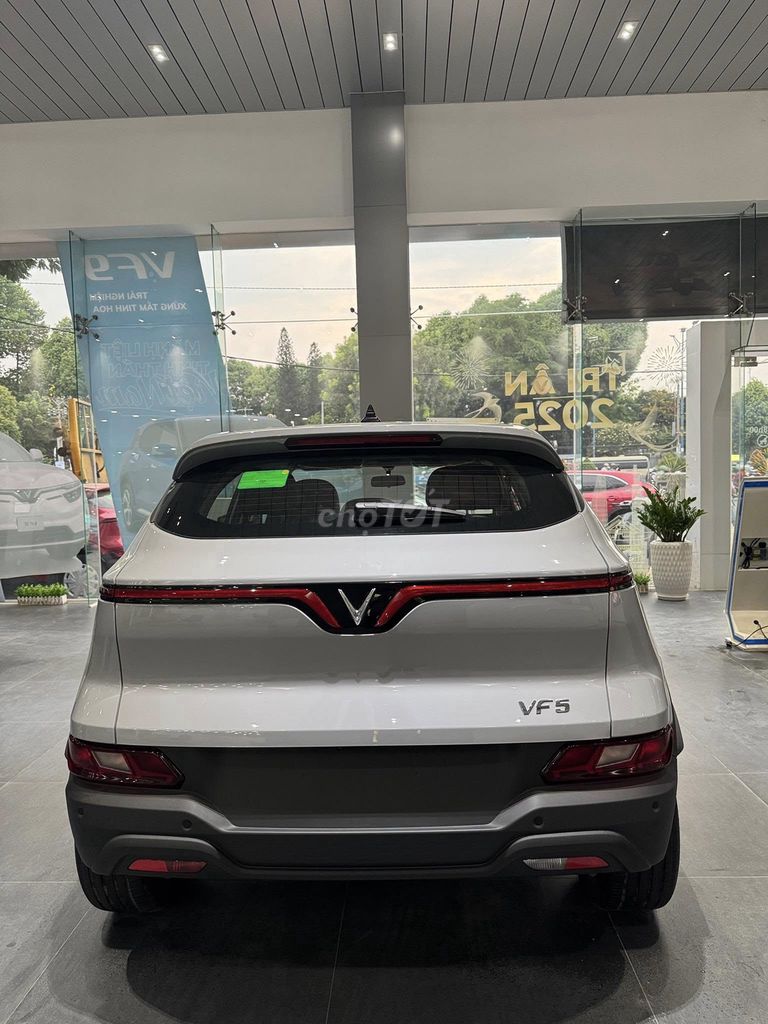 VinFast VF5 Plus 2025 Ưu Đãi Giảm Giá Ra Biển Vàng. Mua bán Ô tô tại Huyện Hóc Môn Tp Hồ Chí Minh được đăng bởi VinFast Quận 12 hình 3