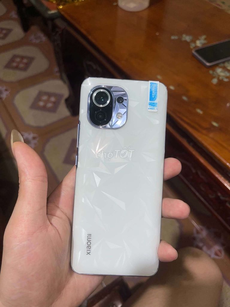 Xiaomi 11 Trắng. Mua bán Điện thoại tại Huyện Krông Năng Đắk Lắk được đăng bởi Dung Quoc hình 1
