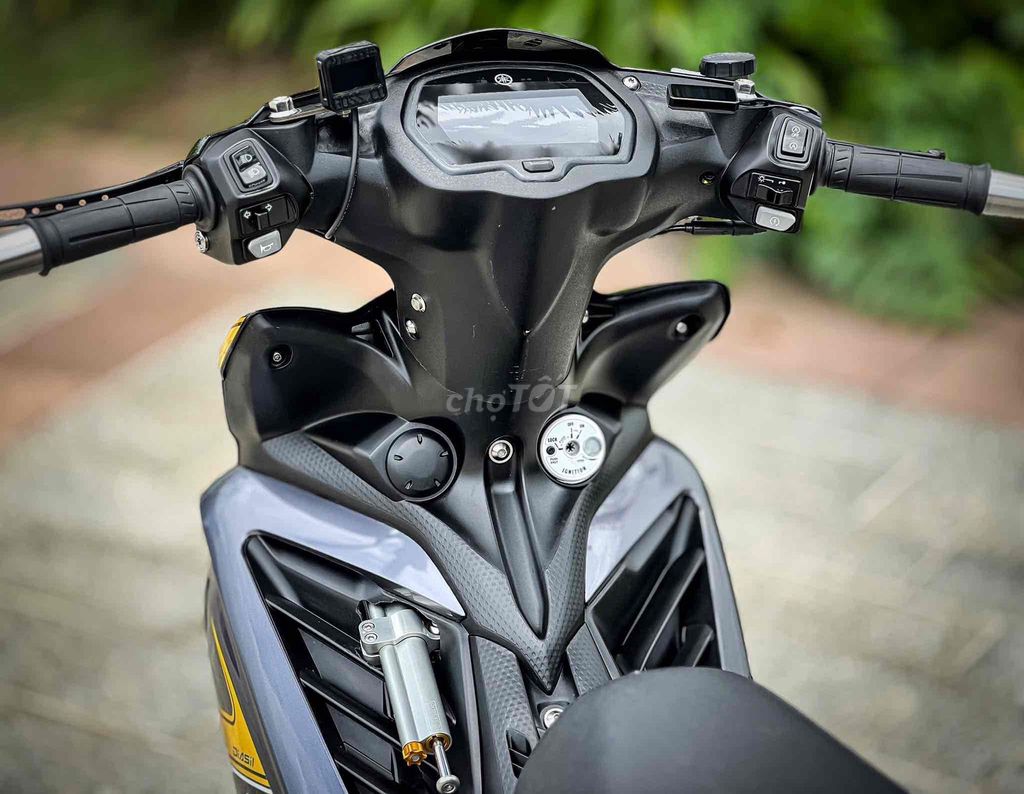 Ex 2014 full đồ chơi sịn máy 57 ycs fi pô êm. Mua bán Xe máy tại Quận Gò Vấp Tp Hồ Chí Minh được đăng bởi Lê Anh Tài hình 5