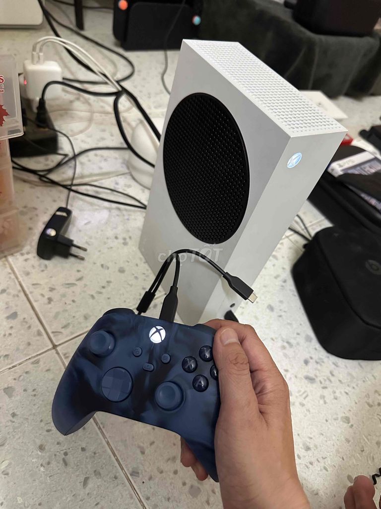 Máy chơi game Microsoft Xbox Series S 512GB Trắng. Mua bán Thiết bị chơi game tại Quận 4 Tp Hồ Chí Minh được đăng bởi Phạm Duy Luân hình 1