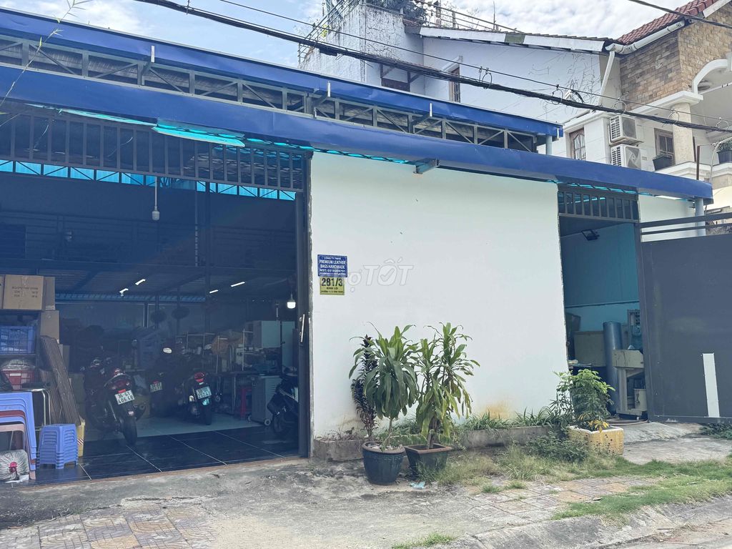 NHÀ KHO 250 m2, làm Gara, Studio, Để hàng Bình Lợi, P13,BT