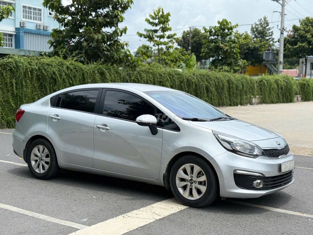 Kia Rio 2015 1.4 AT Số tự động Sedan - 87000 km. Mua bán Ô tô tại Thành phố Dĩ An Bình Dương được đăng bởi Phương Trâm  hình 4
