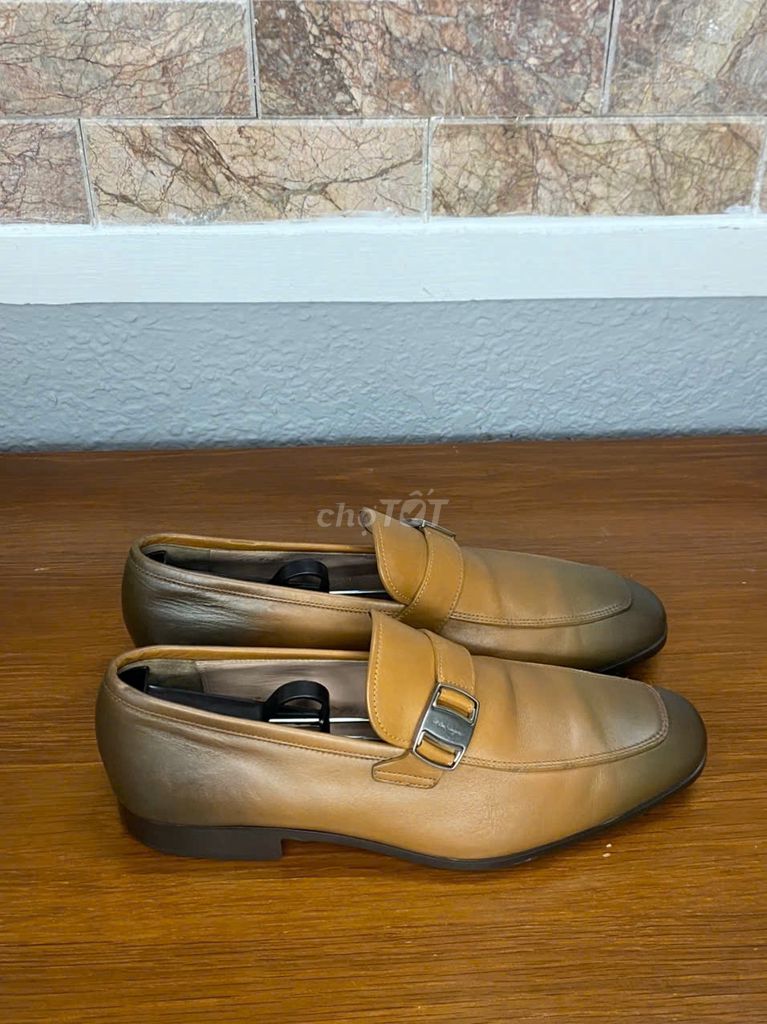 GIÀY Salvatore Ferragamo size 42-43