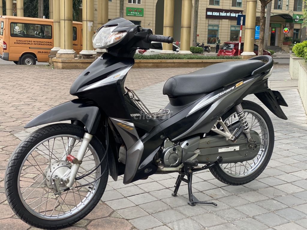 Honda Wave S110 2012 Черный гладкий двигатель..