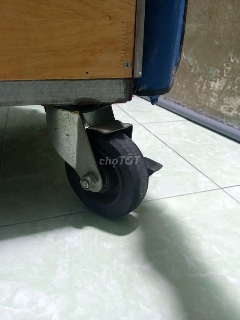 Thanh lí xe cà phê kết hợp bán đồ ăn sáng. Mua bán Nội thất, đồ gia dụng khác tại Quận Tân Phú Tp Hồ Chí Minh được đăng bởi Tran Phi long hình 6