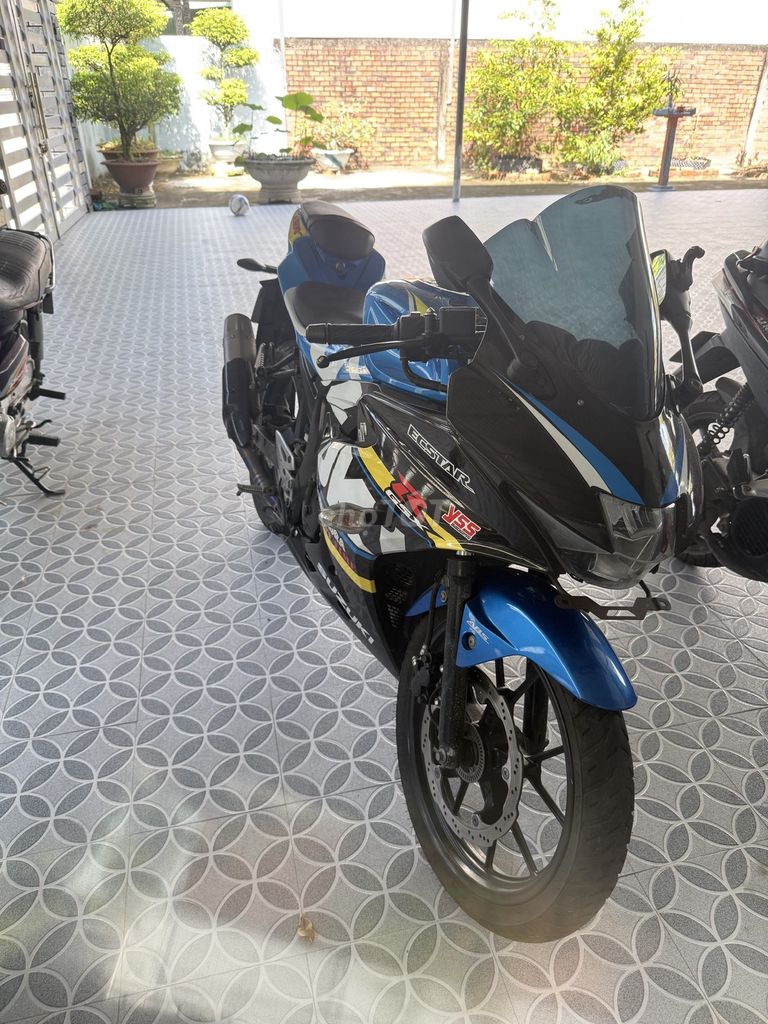 Thanh lý gấp xe Suzuki GSX 150. Mua bán Xe máy tại Huyện Bình Chánh Tp Hồ Chí Minh được đăng bởi Nhật Khoa hình 2