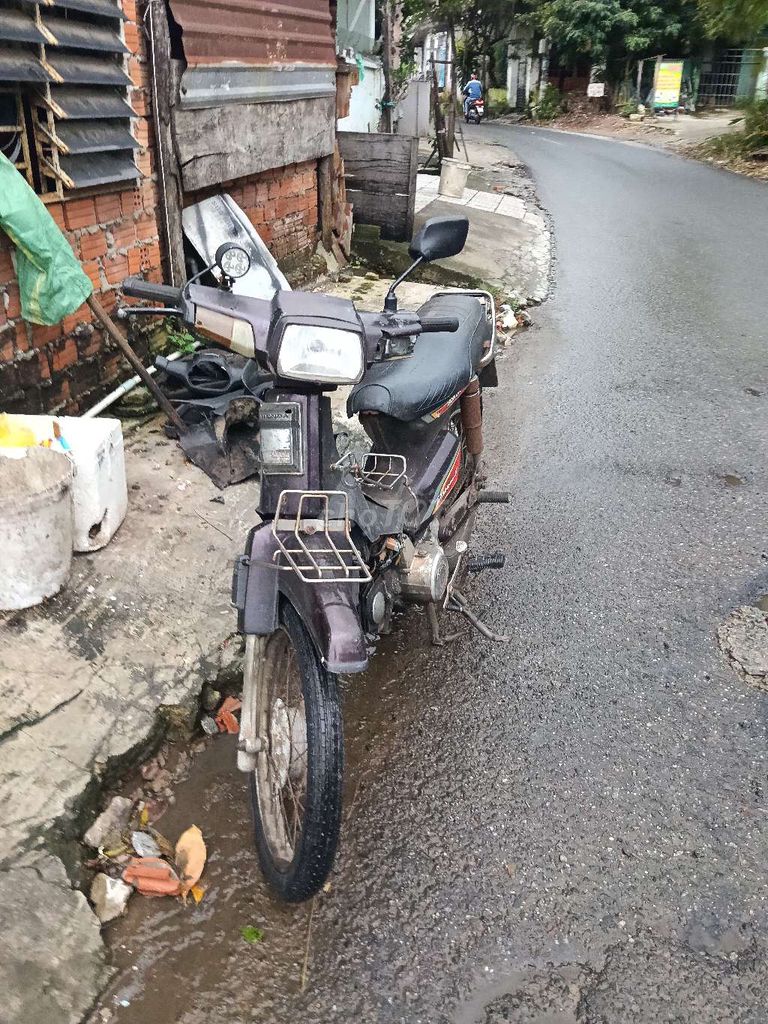 CẦN BÁN ĐR ĐIỆN ĐỀ GIẤY TỜ ĐẦY ĐỦ ÊM RU. Mua bán Xe máy tại Quận Liên Chiểu Đà Nẵng được đăng bởi Bụi Quốc hình 4