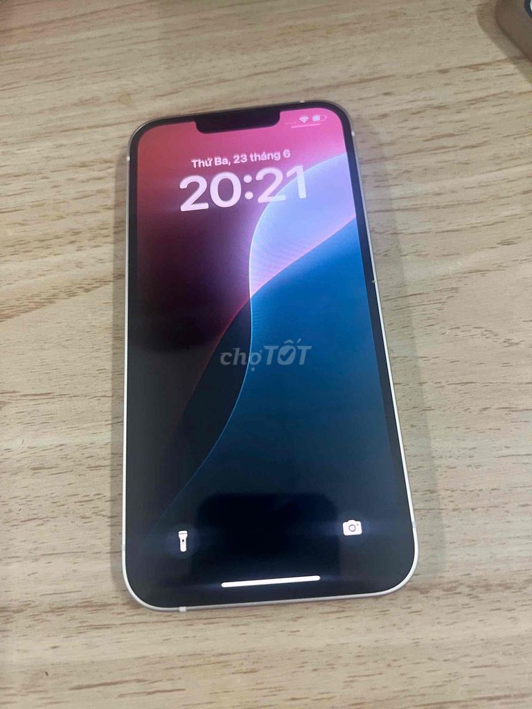 Apple iPhone 13 128GB Trắng. Mua bán Điện thoại tại Thành phố Phú Quốc Kiên Giang được đăng bởi Huy Nguyễn hình 1
