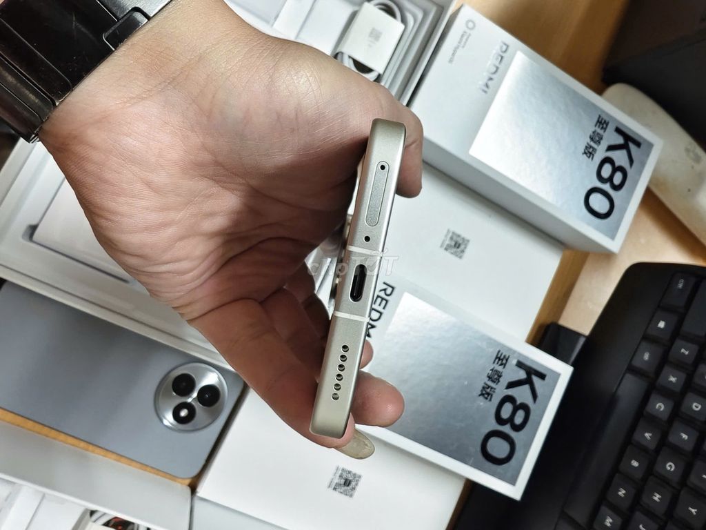 Xiaomi Redmi K80 Ultra 256GB Bạc. Mua bán Điện thoại tại Quận Ba Đình Hà Nội được đăng bởi Tran hình 1