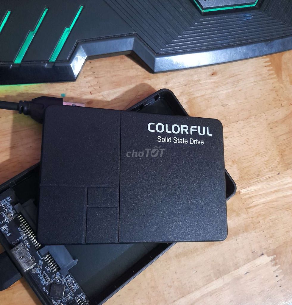 SSD Colorful SL500 256GB sk100 ít dùng còn bh 1/27. Mua bán Linh kiện (RAM, Card...) tại Thành phố Thủ Dầu Một Bình Dương được đăng bởi Phú Dương  hình 1