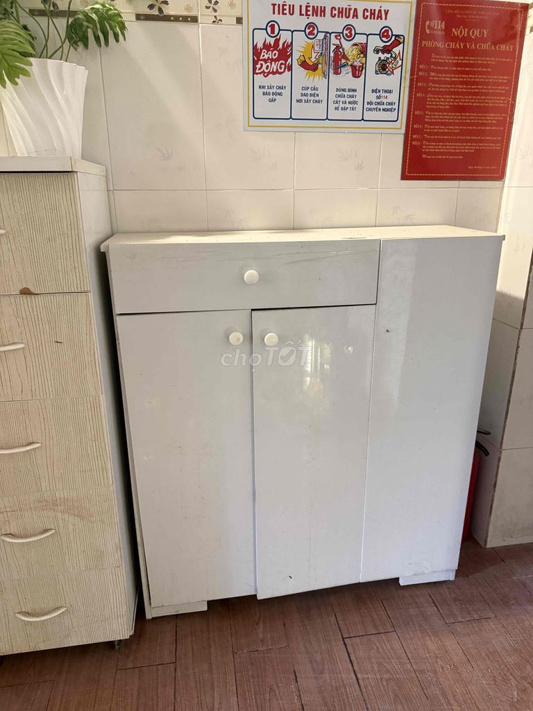 Tủ quần áo Nhựa Đài Loan Trắng 1m2x1m. Mua bán Tủ, kệ gia đình tại Quận Gò Vấp Tp Hồ Chí Minh được đăng bởi Mi hình 1