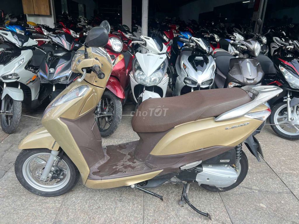 Honda Lead FI 2016 Золотистый