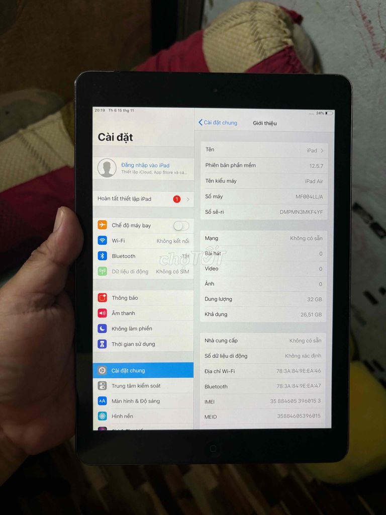 ipad arii 32GB co sim liêt cam ung giua xai ok