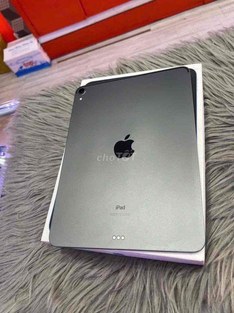 📣 iPad Pro 11 inch 2018 gray 64g wifi