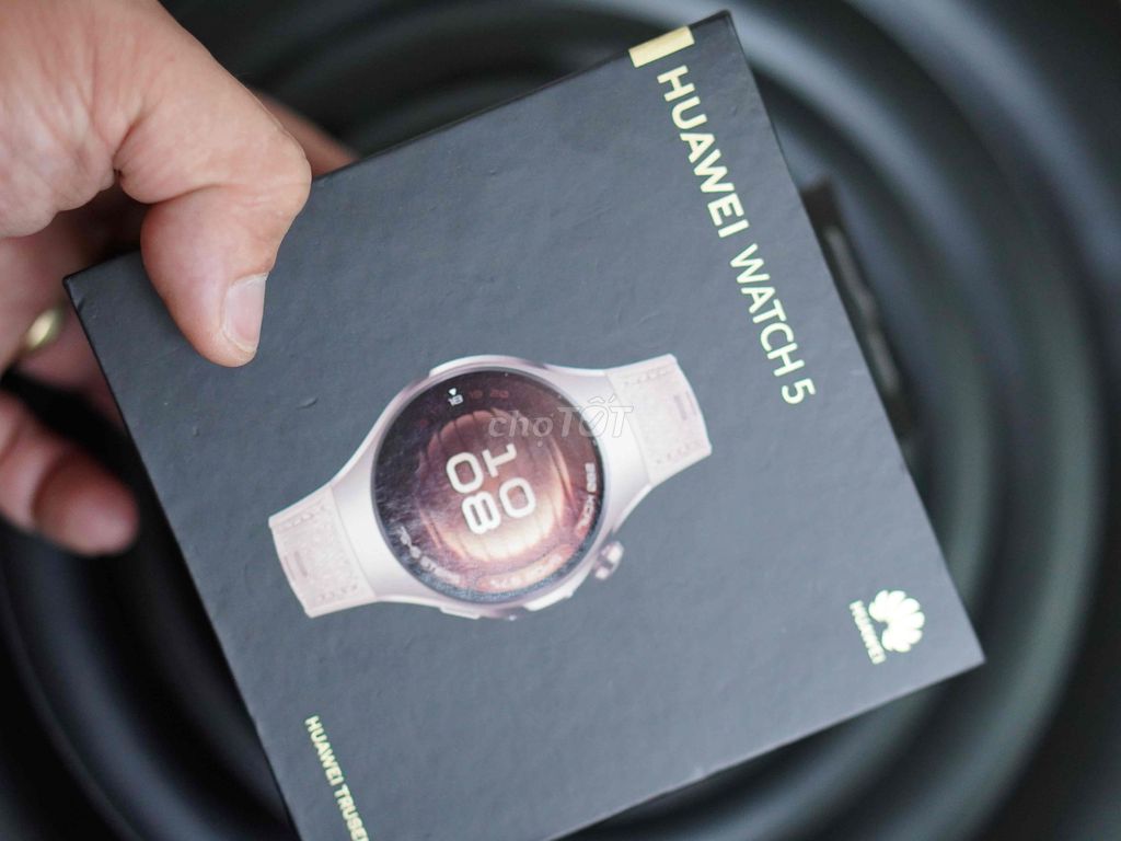 Huawei Watch 5 Nữ Hồng. Mua bán Thiết bị đeo thông minh tại Quận 12 Tp Hồ Chí Minh được đăng bởi Ho Truong hình 1