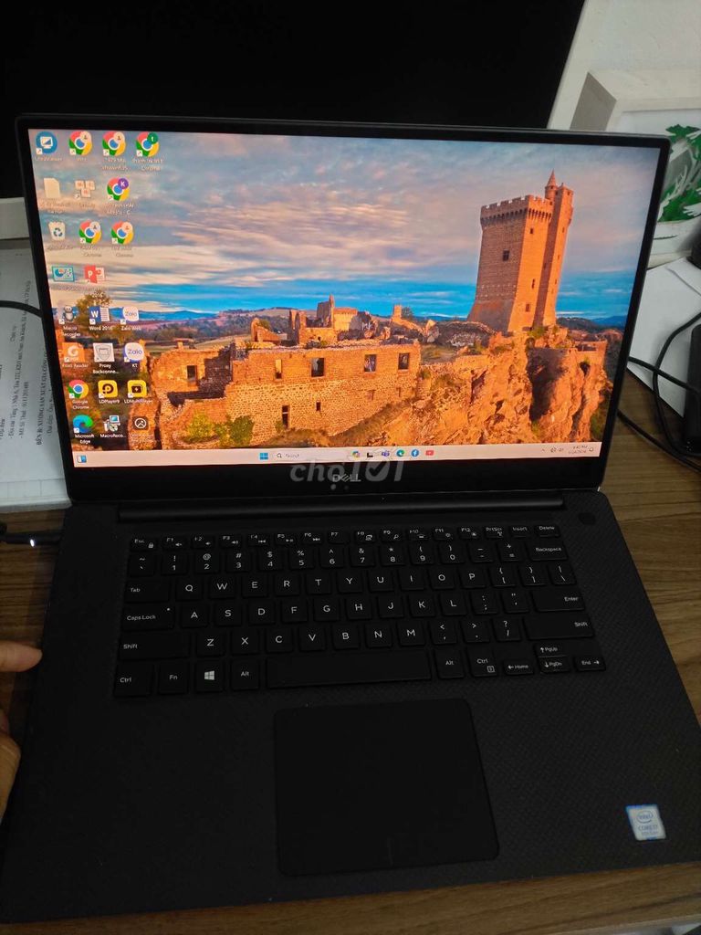 Dell XPS 15 9570 i7-8750H 16GB Bạc. Mua bán Laptop tại Quận Hoàng Mai Hà Nội được đăng bởi Phú Quý Art hình 1