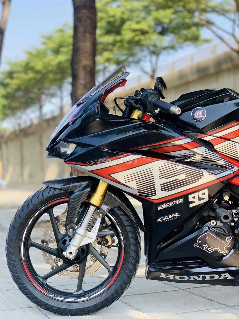 Honda CBR 250RR rất mới leng keng xe lướt nguyên. Mua bán Xe máy tại Quận Nam Từ Liêm Hà Nội được đăng bởi Tong motor xe may hình 7