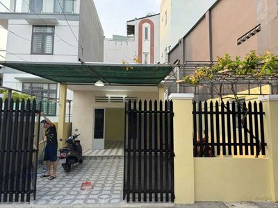 Nhà phố 140 m² · 2 PN · Phường Tam Bình