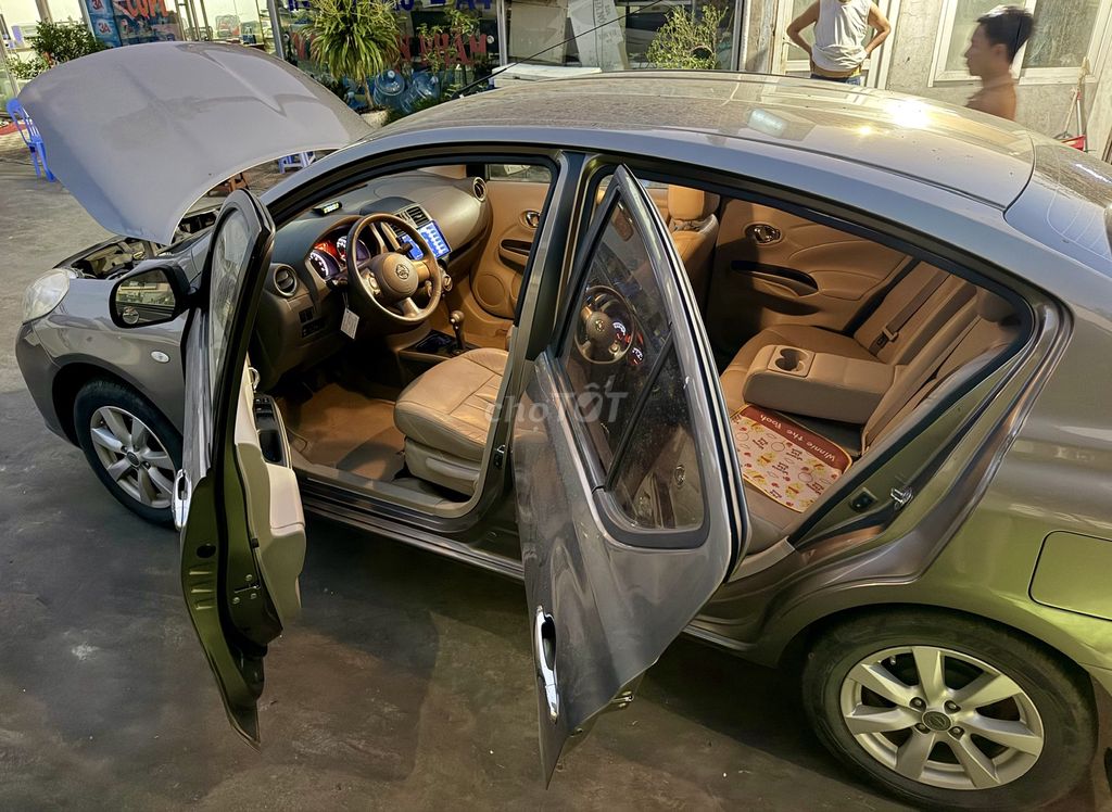Nissan Sunny 2013 1.5AT VX 50000 km Nâu