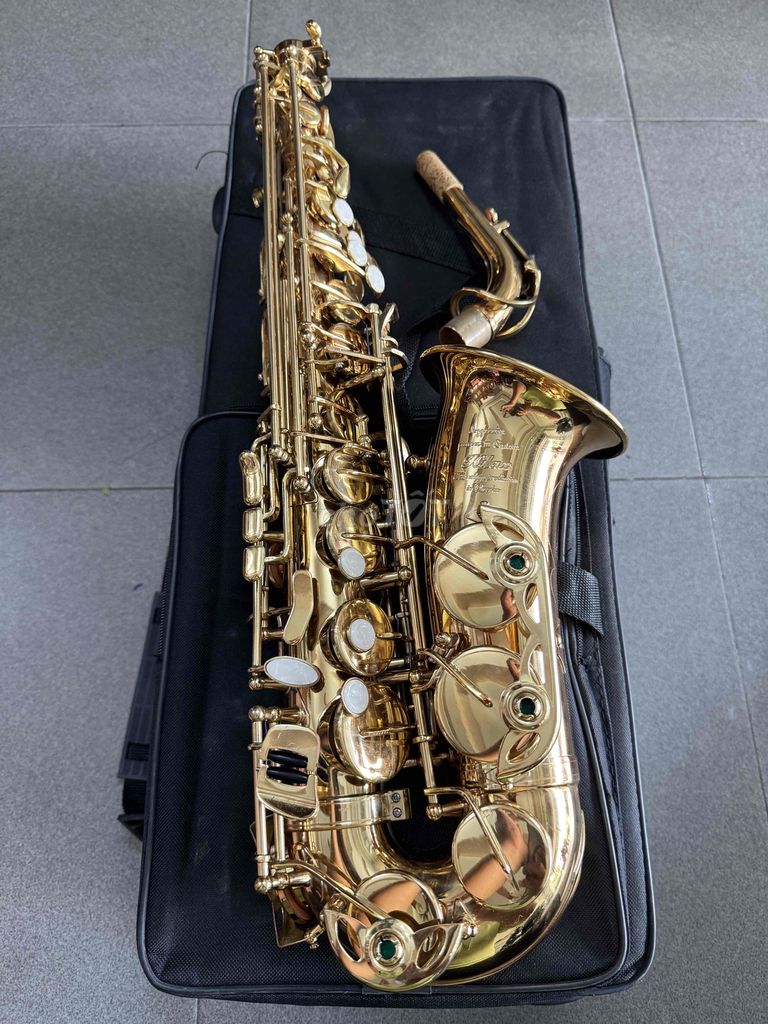 kèn saxophone alto nội địa nhật