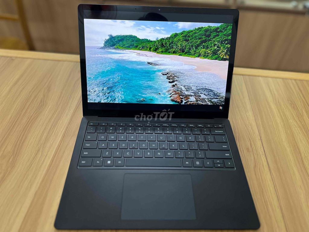 Microsoft Surface Laptop 5,i7-1265U,Ram 16GB/256G. Mua bán Laptop tại Thành phố Long Xuyên An Giang được đăng bởi Laptop Mai Lý Nghĩa hình 1