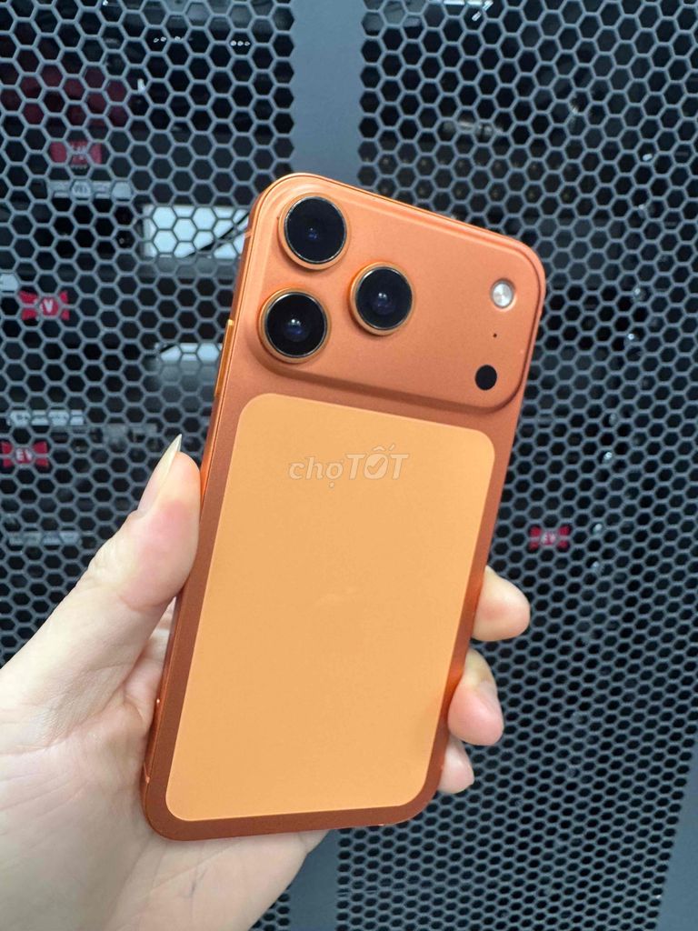 Apple iPhone XR độ 17 Pro 64GB Cam. Mua bán Điện thoại tại Quận Hoàn Kiếm Hà Nội được đăng bởi Duy Vu Vu hình 1