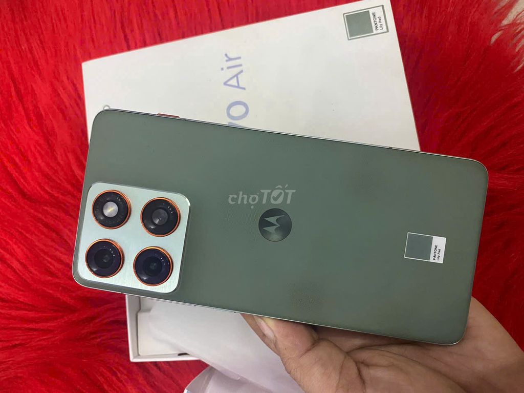 Motorola Moto X70 Air 256GB Xanh rêu Like new. Mua bán Điện thoại tại Quận Tân Bình Tp Hồ Chí Minh được đăng bởi LUCKY PHONE VN hình 1